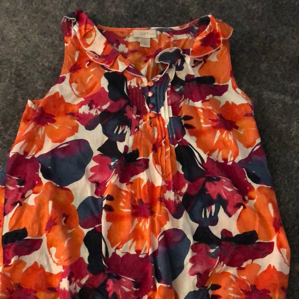 Loft small petite sleeveless blouse